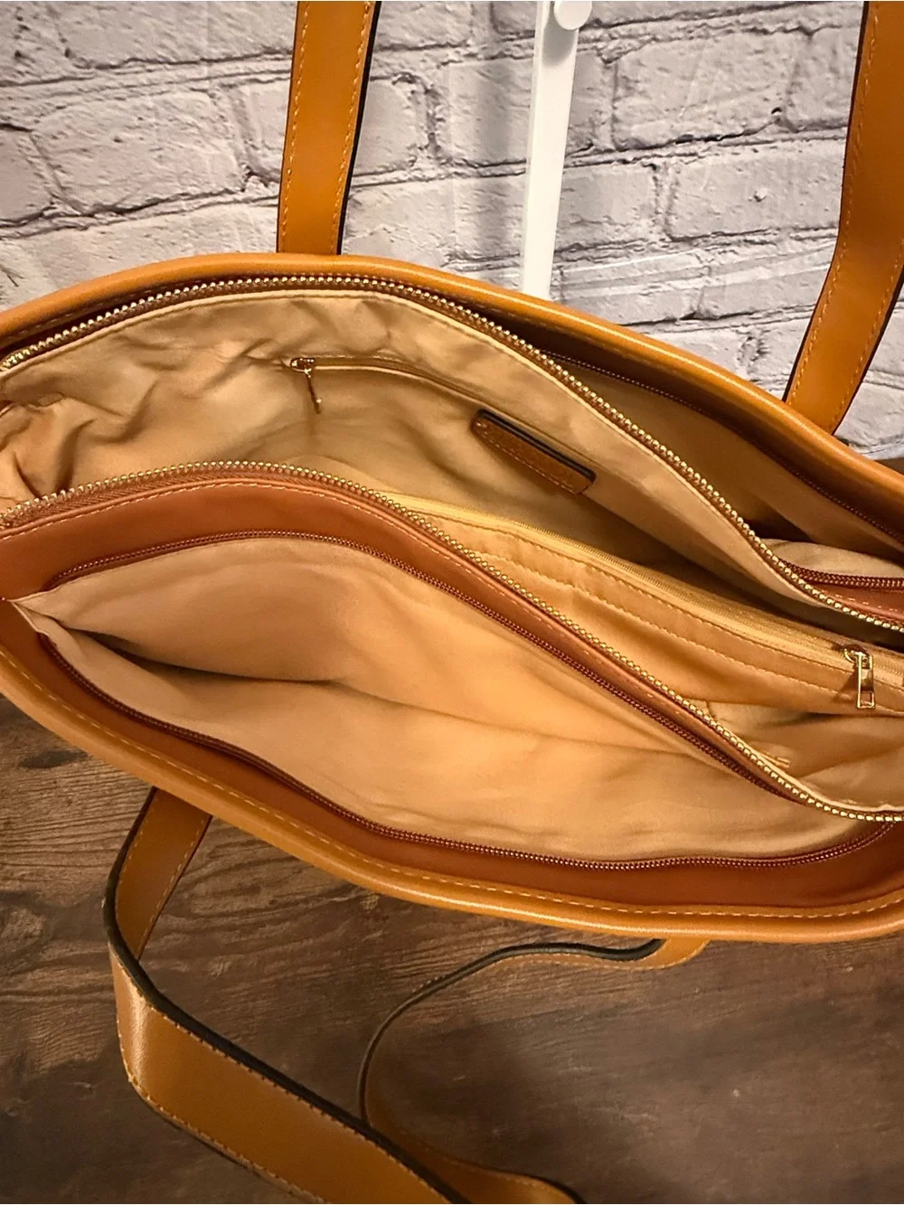 Kurgo Cognac Leather Tote with Honey Trim with wristlet pouch